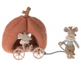 Load image into Gallery viewer, Maileg Pumpkin Carriage for Mouse
