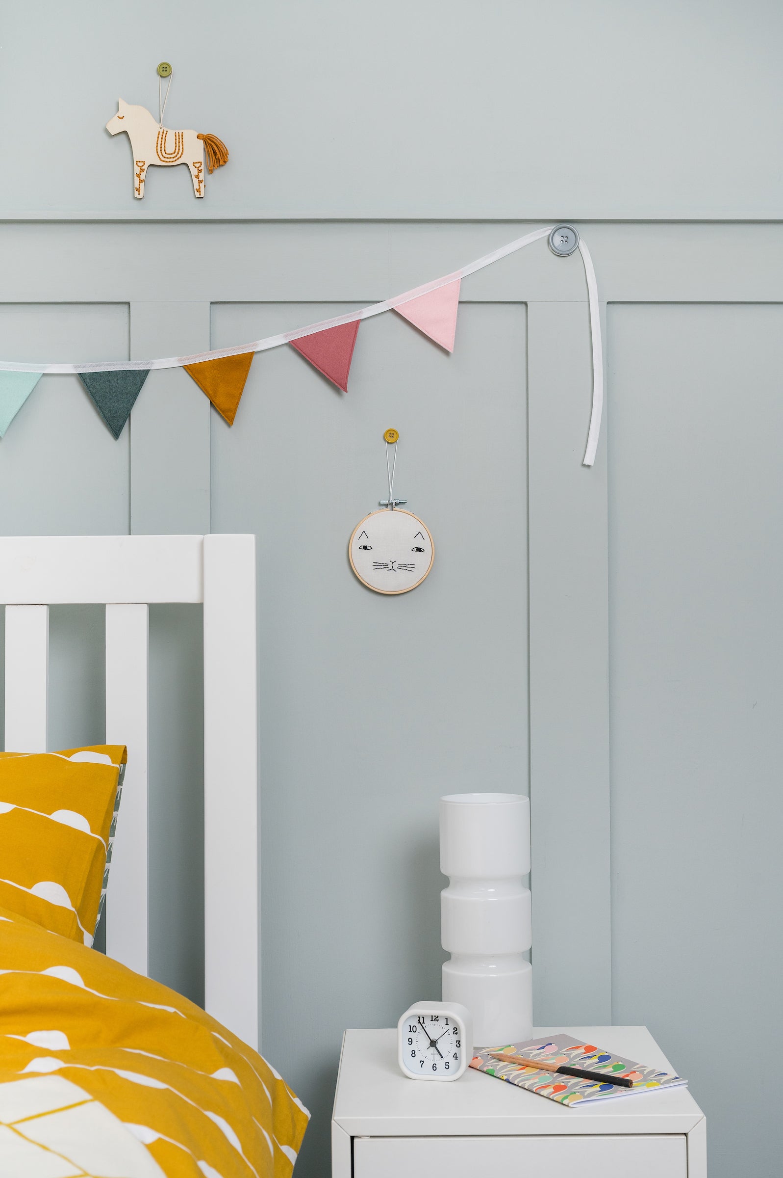 Lovely Buttons Ups ® Wall Dots Colourful Collection