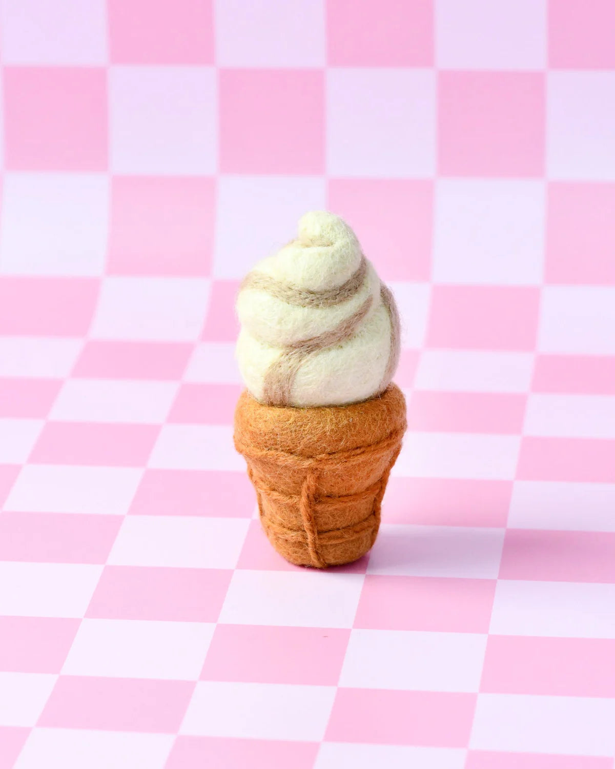 Tara Treasures Felt Vanilla Soft Serve Ice Cream